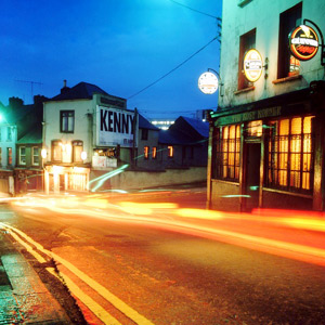The famous Irish pubs at night